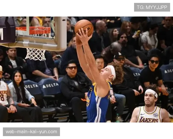 波杰姆斯基罚球4中0拖累效率,勇士外线新星稳定性不足